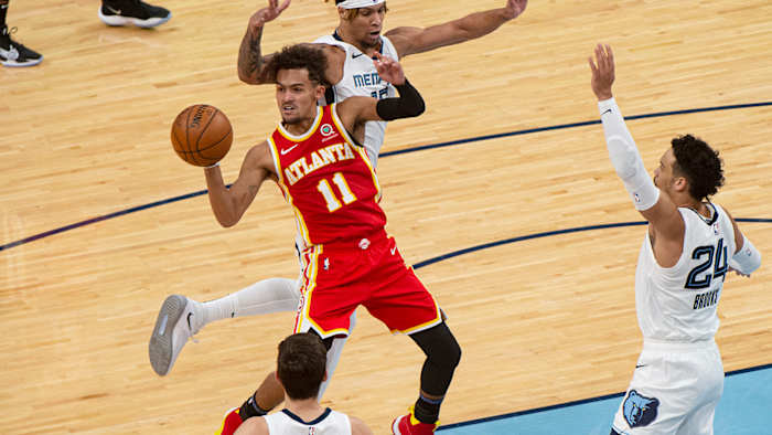 trae-young-hawks-grizzlies